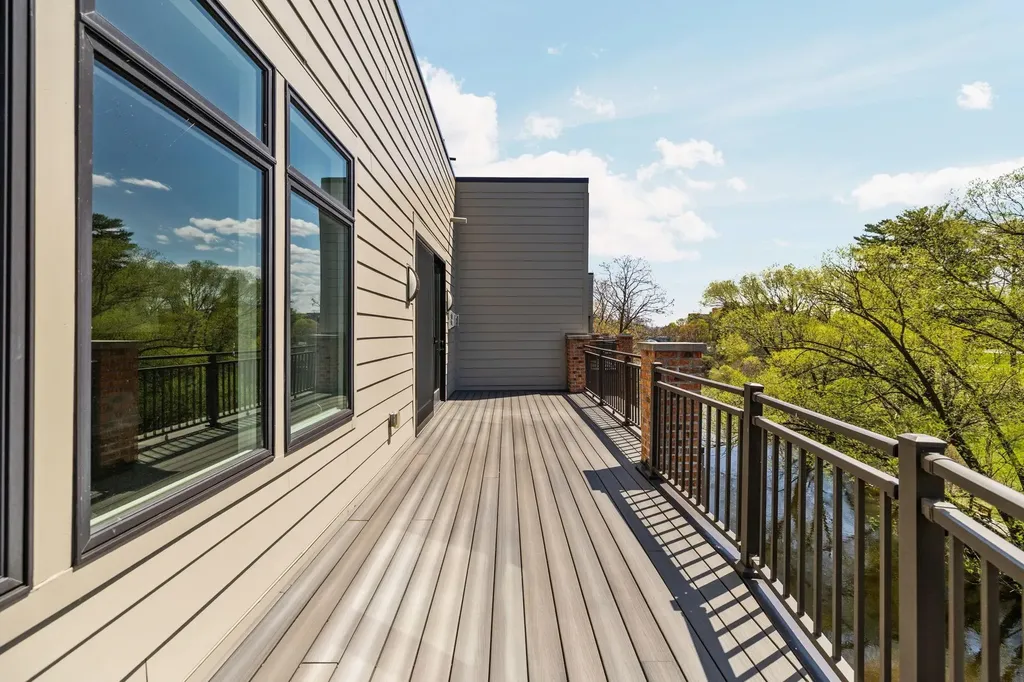 139 Uptown Court Traverse City City MI 49684