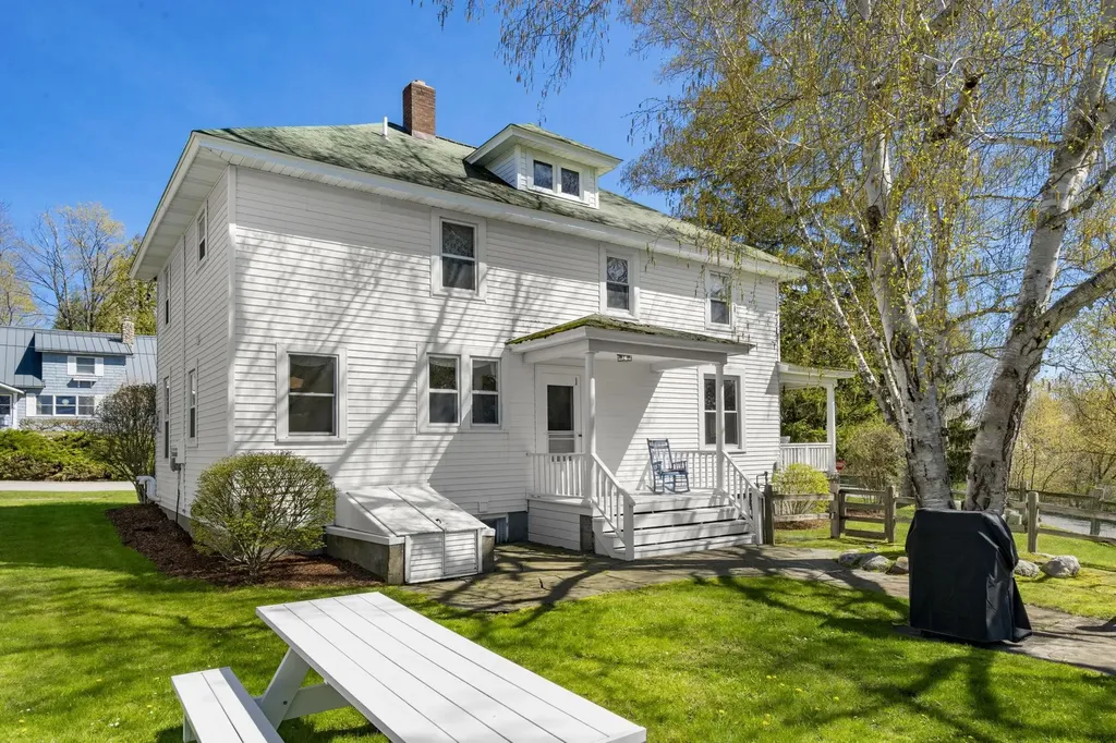 201 N Second Street Leland Township MI 49654