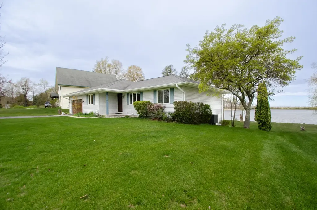 16950 First Street Arcadia Township MI 49613