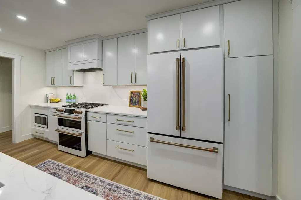 4005 E Oxford Drive Leland Township MI 49654