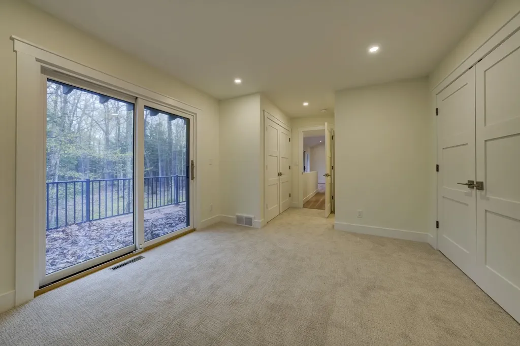 4005 E Oxford Drive Leland Township MI 49654