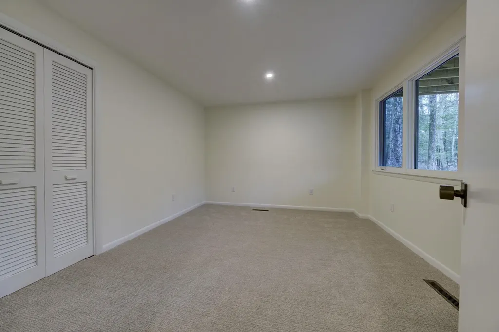 4005 E Oxford Drive Leland Township MI 49654