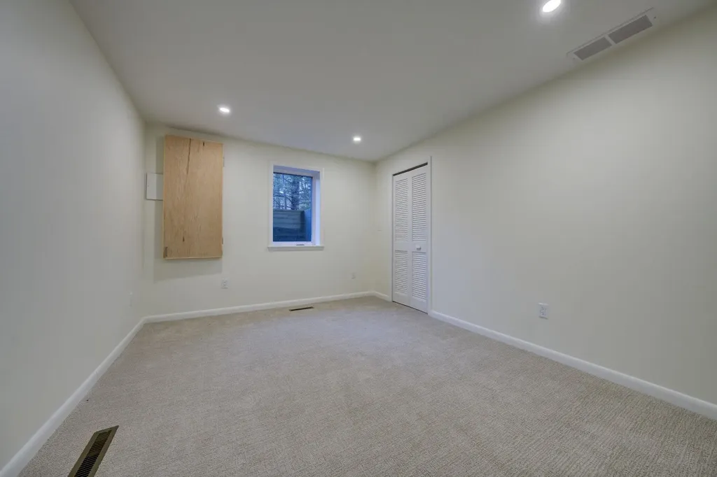 4005 E Oxford Drive Leland Township MI 49654
