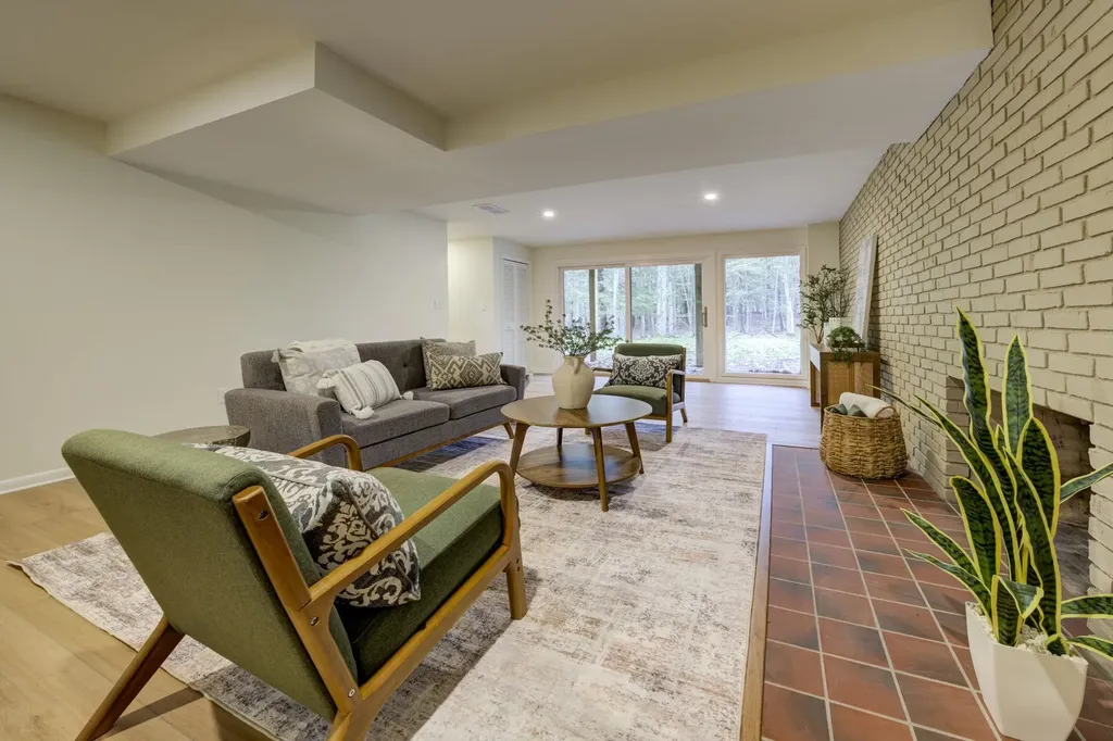 4005 E Oxford Drive Leland Township MI 49654