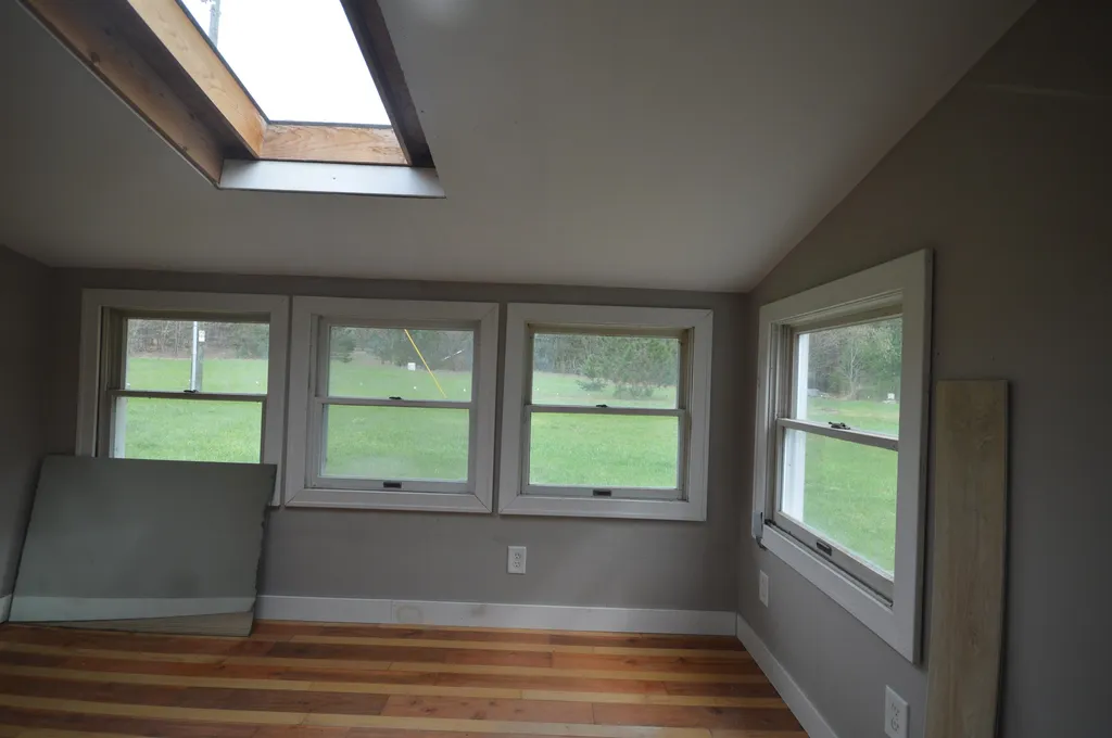6215 S Garfield Road, S Paradise Township MI 49649