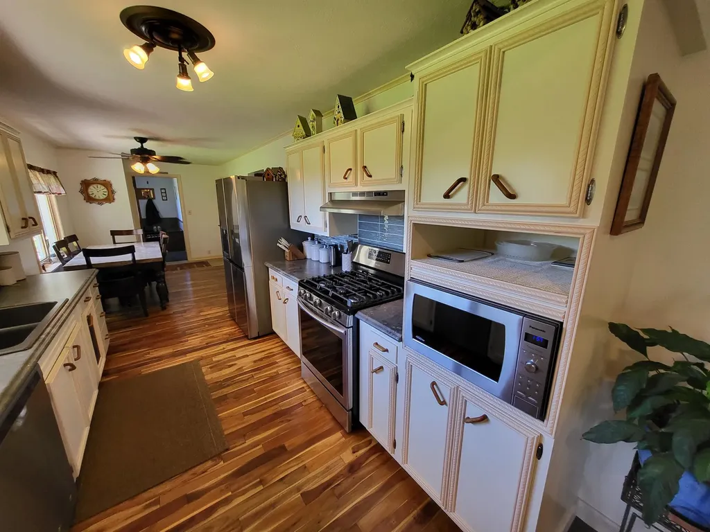 6039 Mick Road Joyfield Township MI 49616