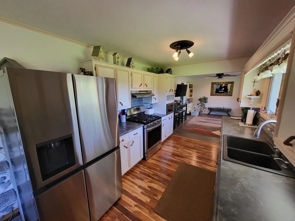 6039 Mick Road Joyfield Township MI 49616
