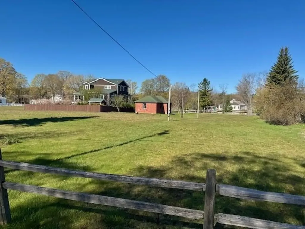 Lot 5 S Grand Avenue Leland Township MI 49654