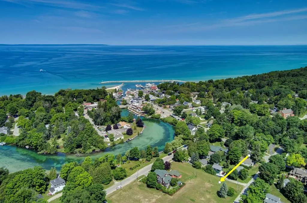 Lot 5 S Grand Avenue Leland Township MI 49654
