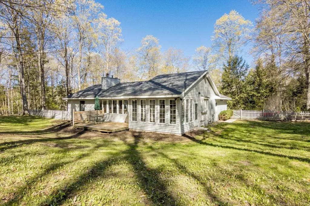 14416 Peninsula Drive Peninsula Township MI 49686