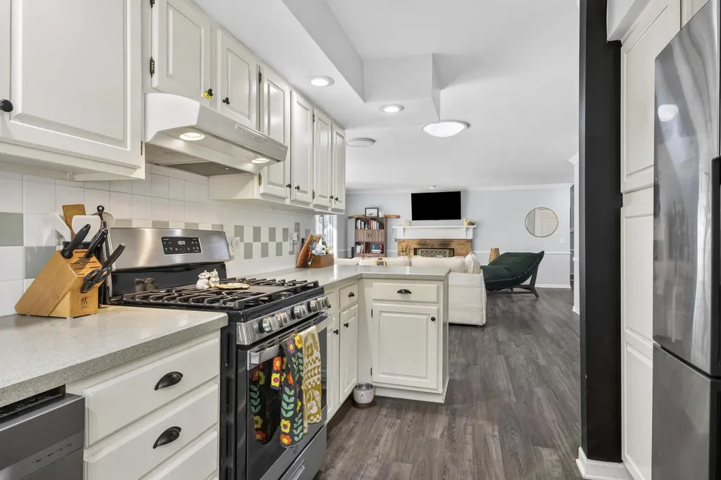 14416 Peninsula Drive Peninsula Township MI 49686
