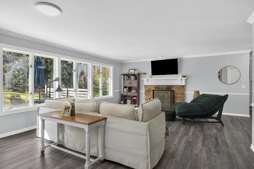 14416 Peninsula Drive Peninsula Township MI 49686