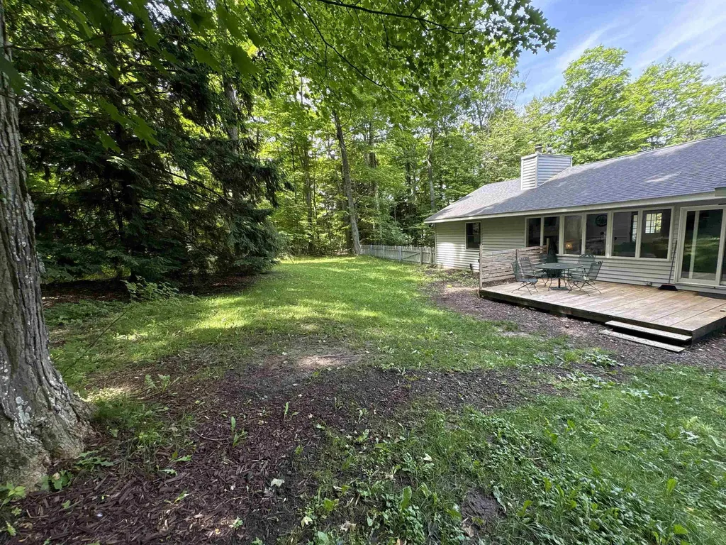 14416 Peninsula Drive Peninsula Township MI 49686