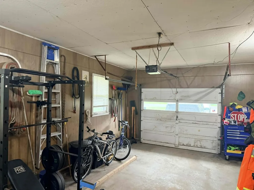 4684 E Moorestown Road Norwich Township MI 49651