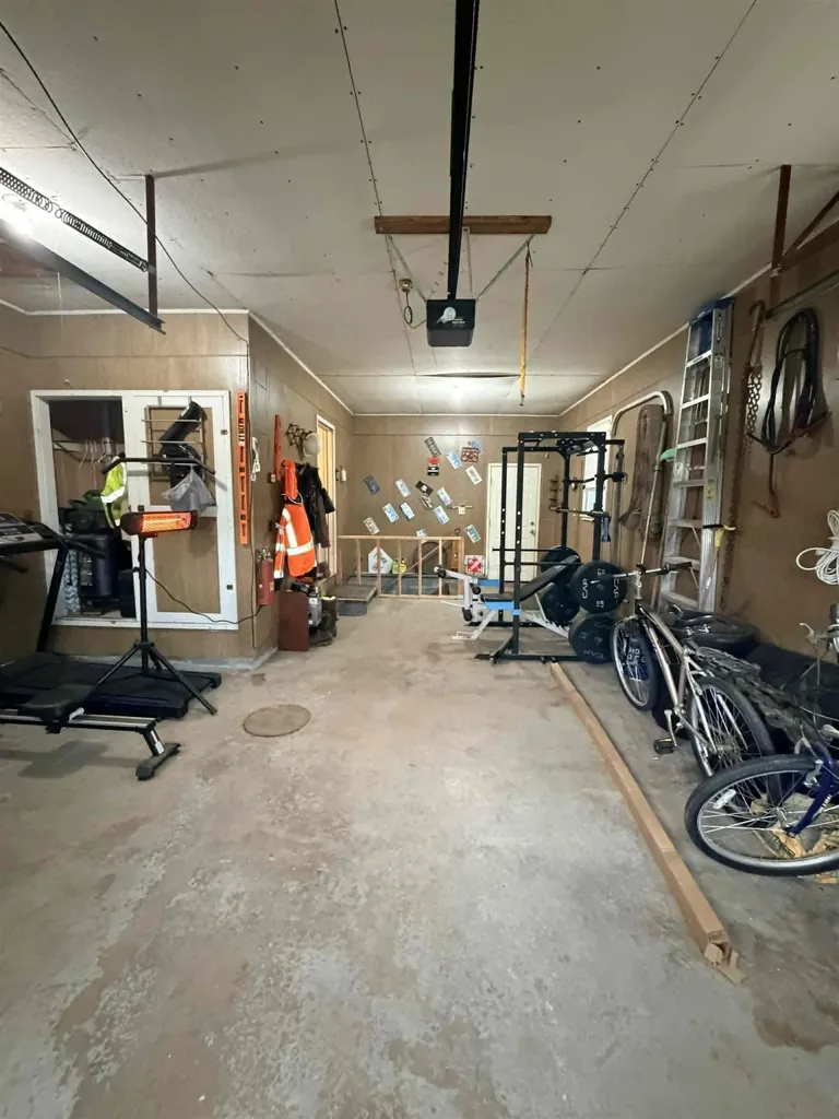 4684 E Moorestown Road Norwich Township MI 49651