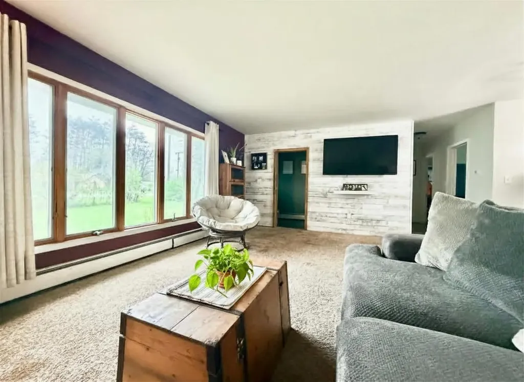 4684 E Moorestown Road Norwich Township MI 49651