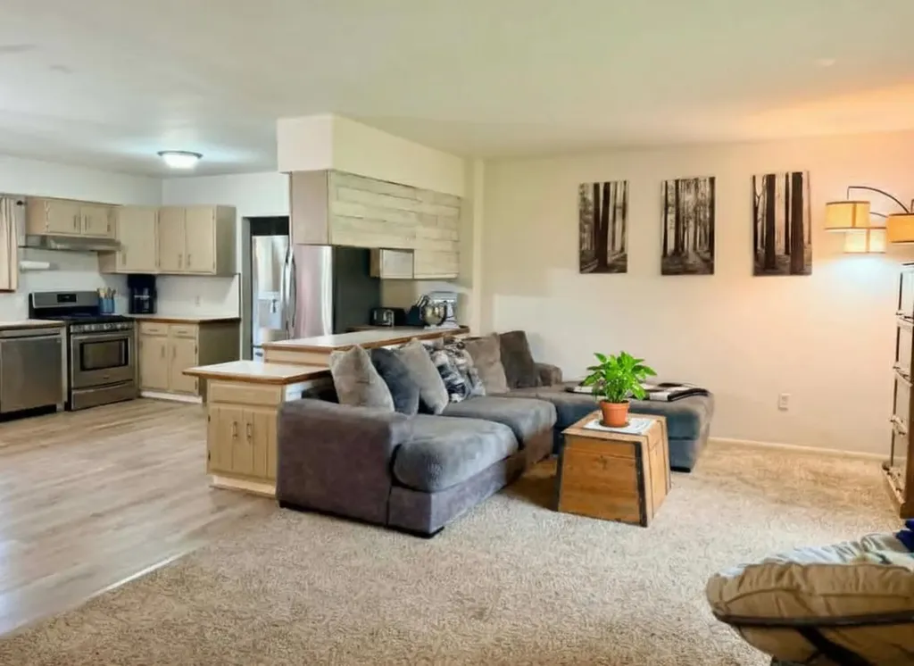 4684 E Moorestown Road Norwich Township MI 49651