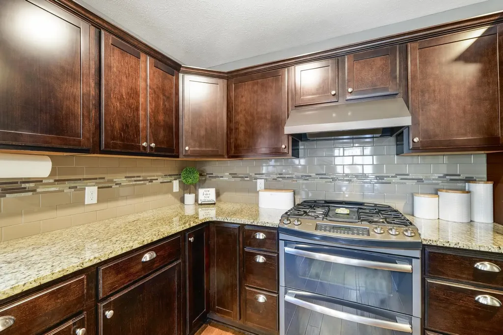 3176 Winchester Drive East Bay Township MI 49686