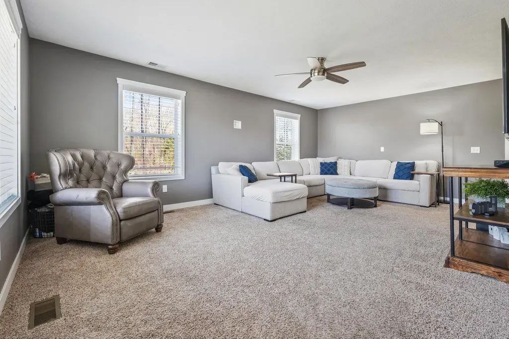 3176 Winchester Drive East Bay Township MI 49686