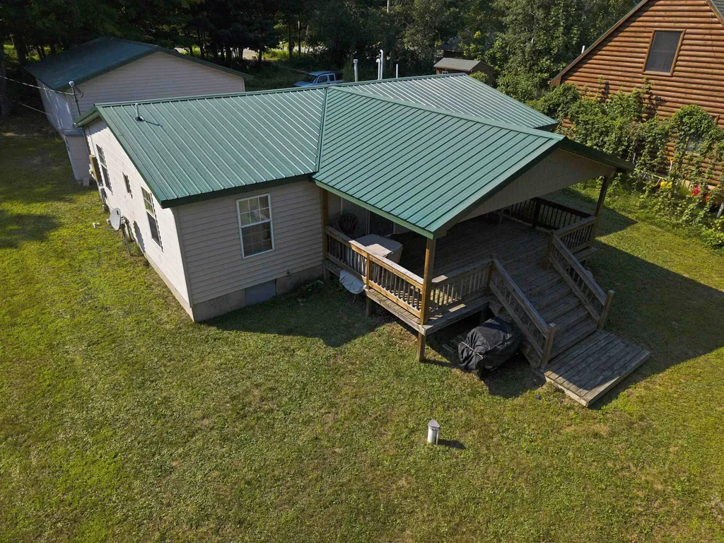 4328 N Shore Drive Excelsior Township MI 49646