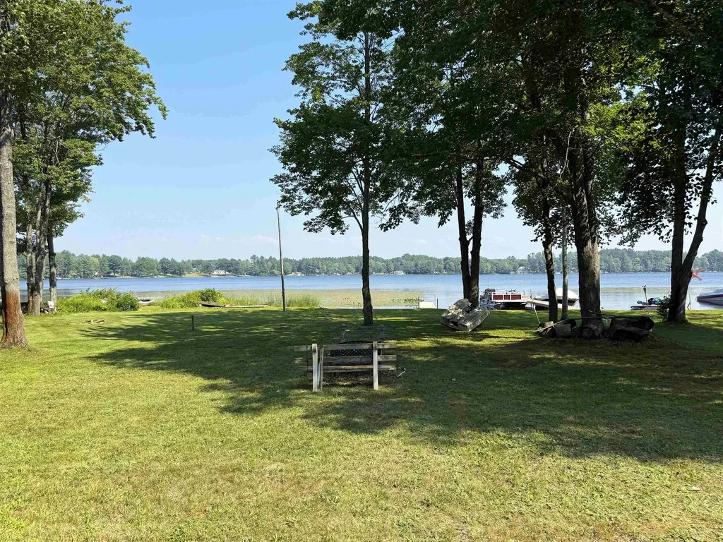 4328 N Shore Drive Excelsior Township MI 49646