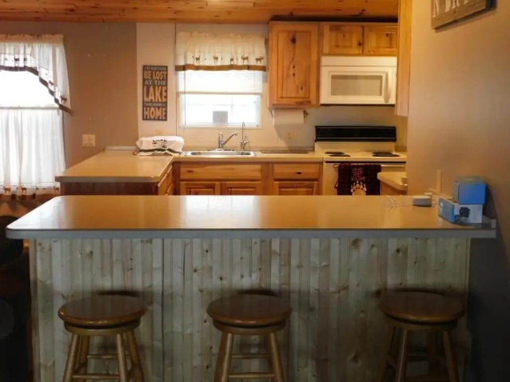 4328 N Shore Drive Excelsior Township MI 49646