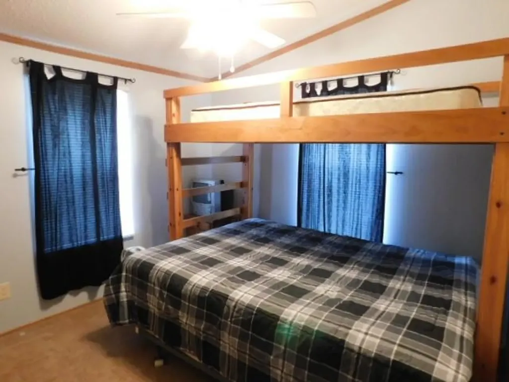 4328 N Shore Drive Excelsior Township MI 49646