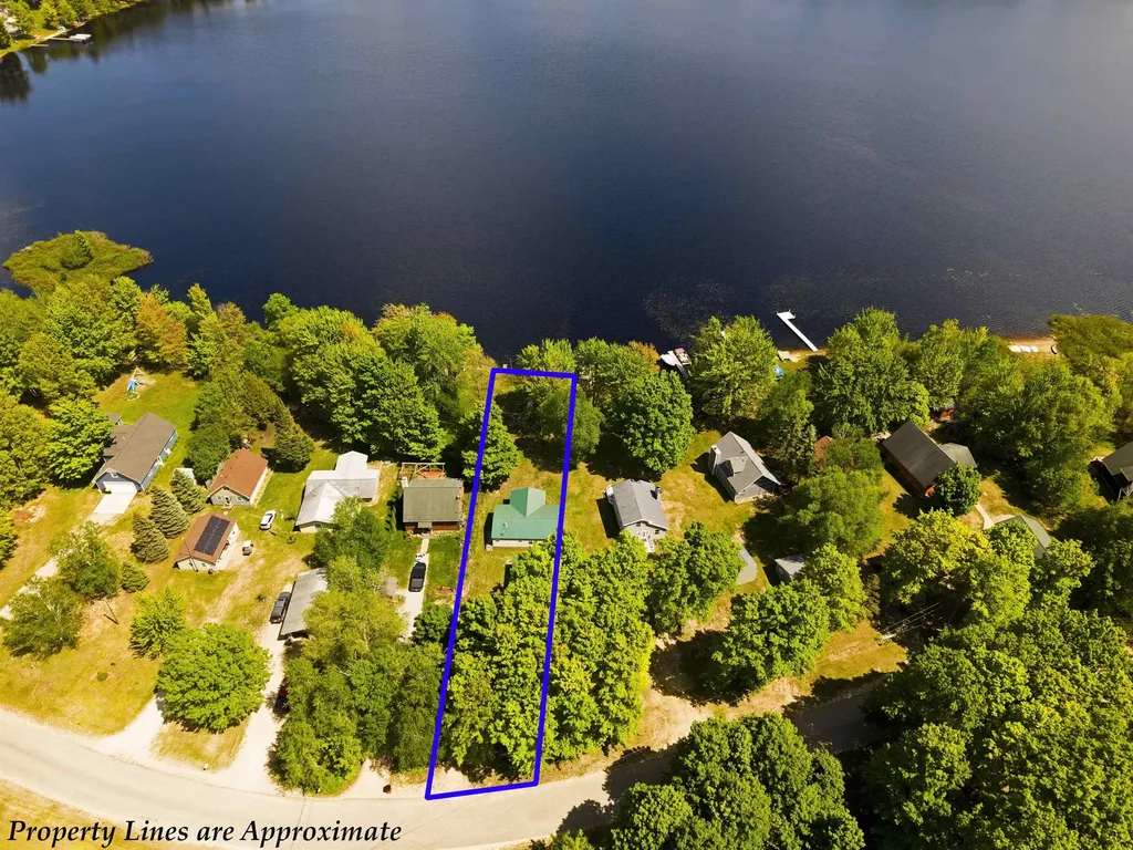 4328 N Shore Drive Excelsior Township MI 49646