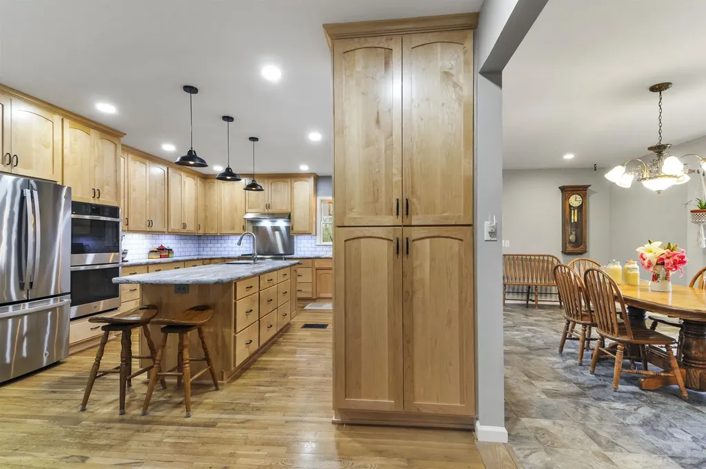 9901 S 41 Road Clam Lake Township MI 49601