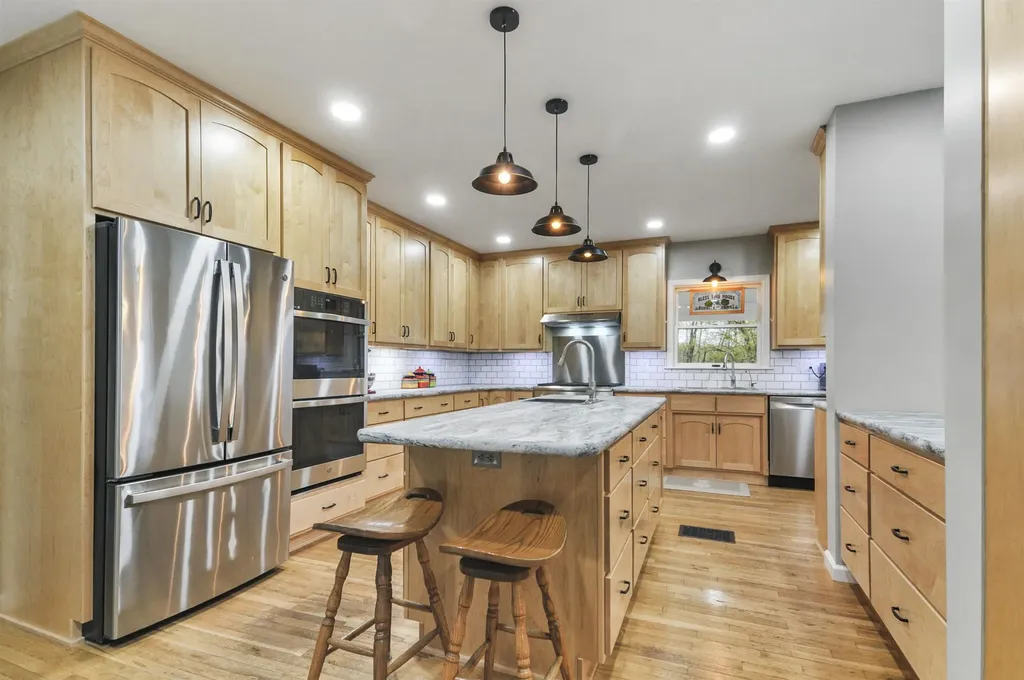 9901 S 41 Road Clam Lake Township MI 49601