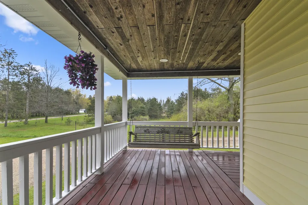 9901 S 41 Road Clam Lake Township MI 49601