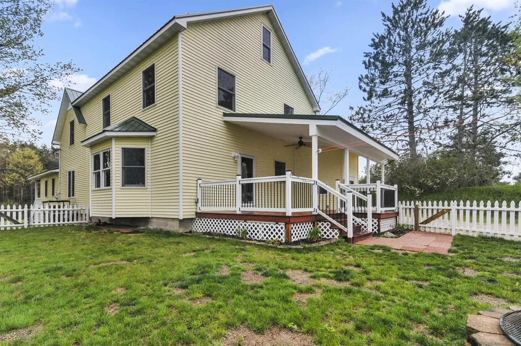 9901 S 41 Road Clam Lake Township MI 49601