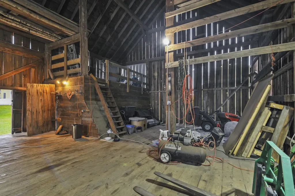 9901 S 41 Road Clam Lake Township MI 49601