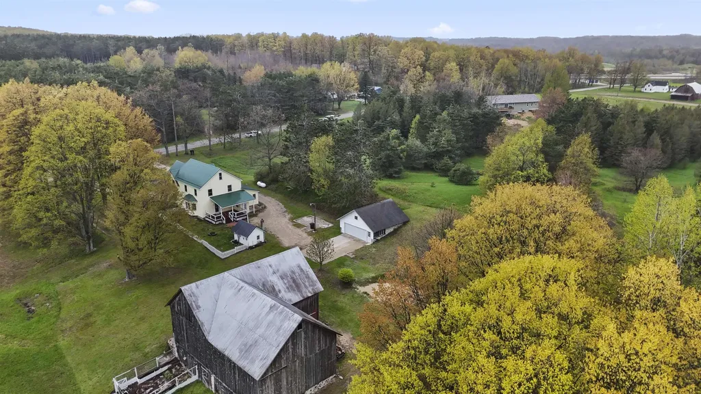 9901 S 41 Road Clam Lake Township MI 49601