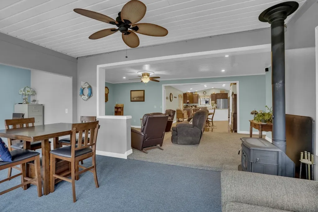 2255 Wenonah Trail Caldwell Township MI 49651