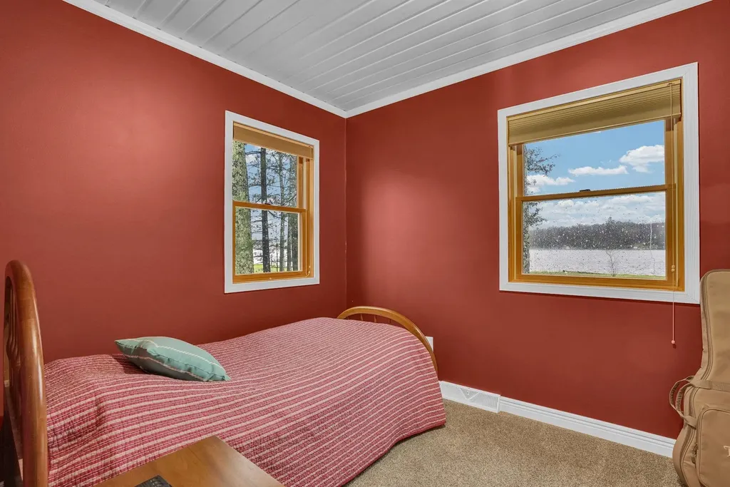 2255 Wenonah Trail Caldwell Township MI 49651
