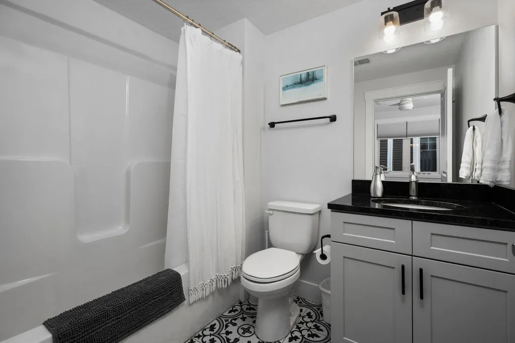 922 E Front Street Traverse City City MI 49684