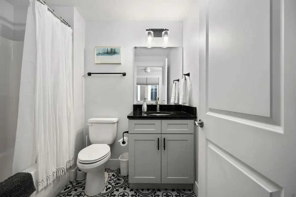 922 E Front Street Traverse City City MI 49684