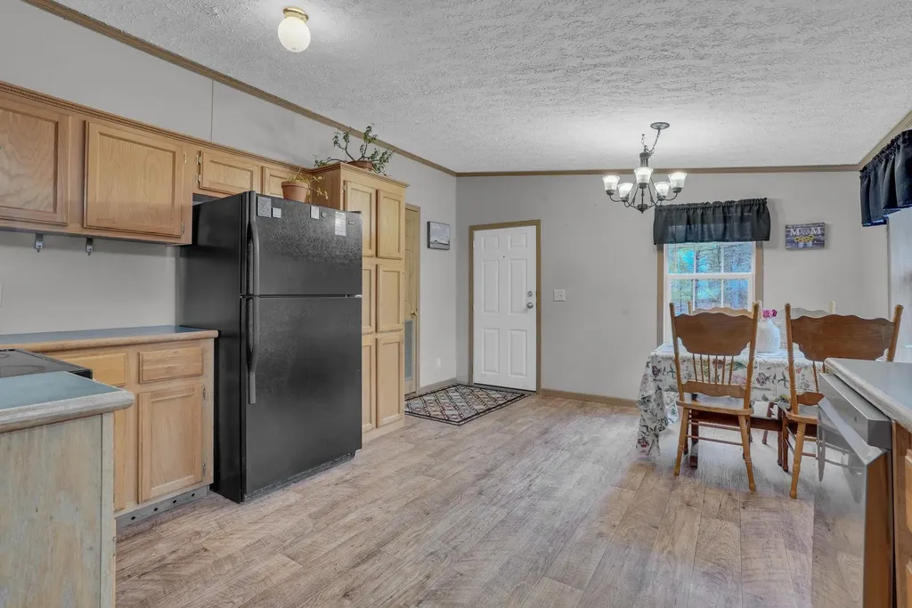 8765 E 10 Road Liberty Township MI 49663