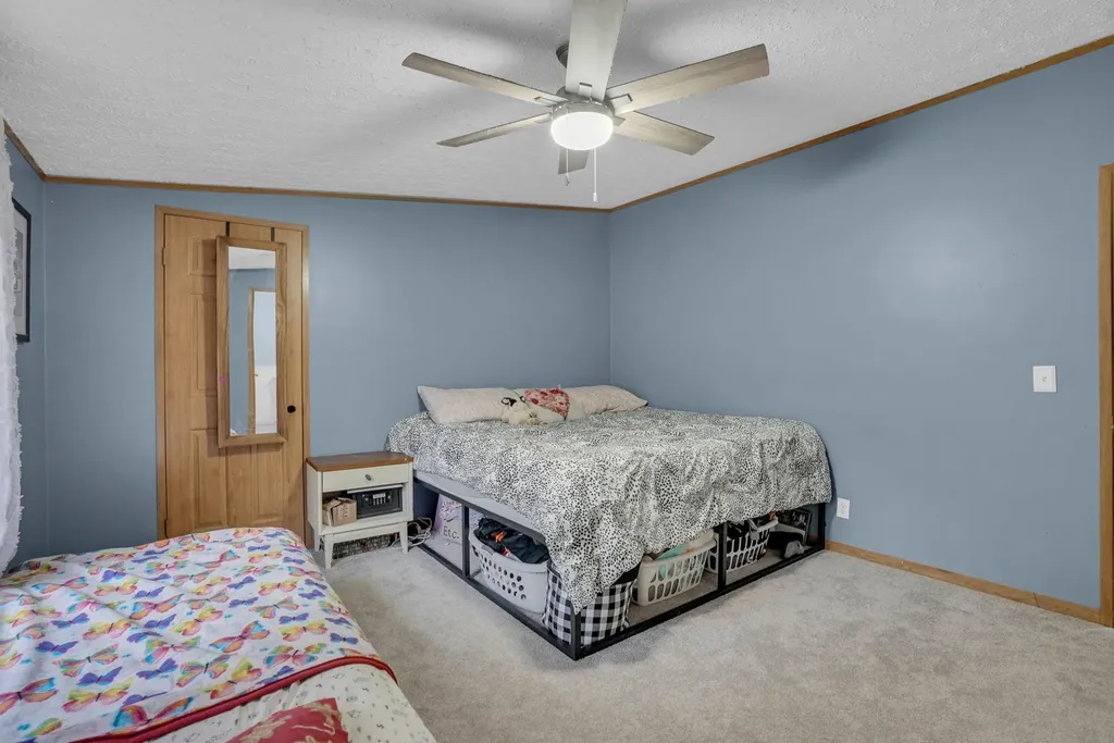 8765 E 10 Road Liberty Township MI 49663