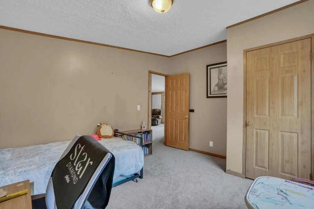 8765 E 10 Road Liberty Township MI 49663