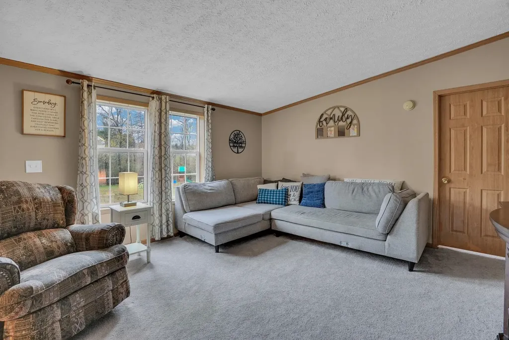 8765 E 10 Road Liberty Township MI 49663