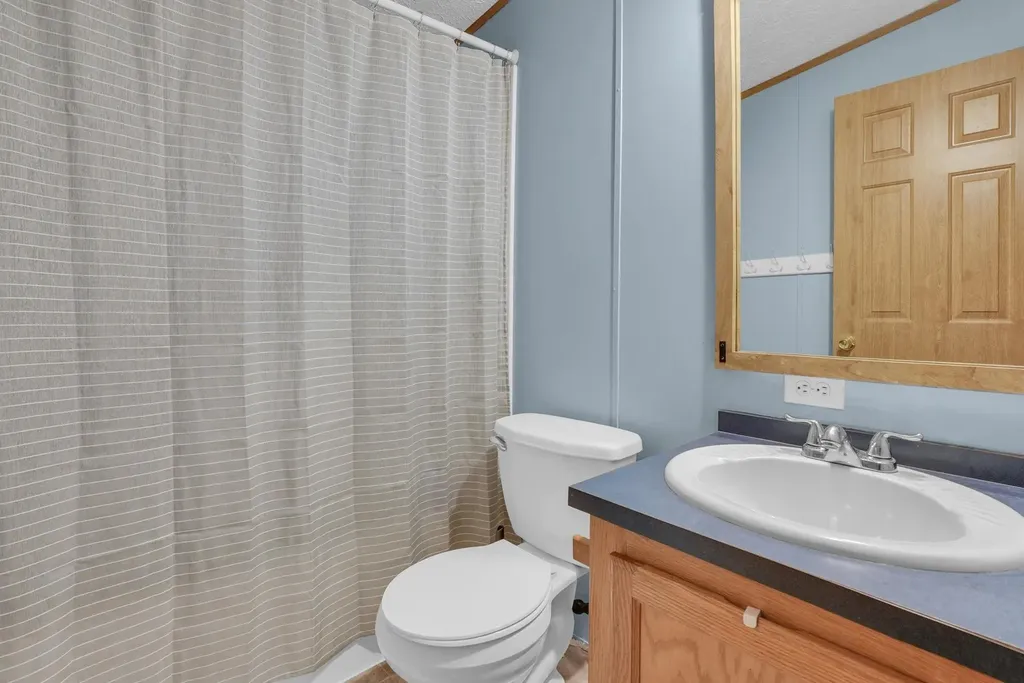 8765 E 10 Road Liberty Township MI 49663