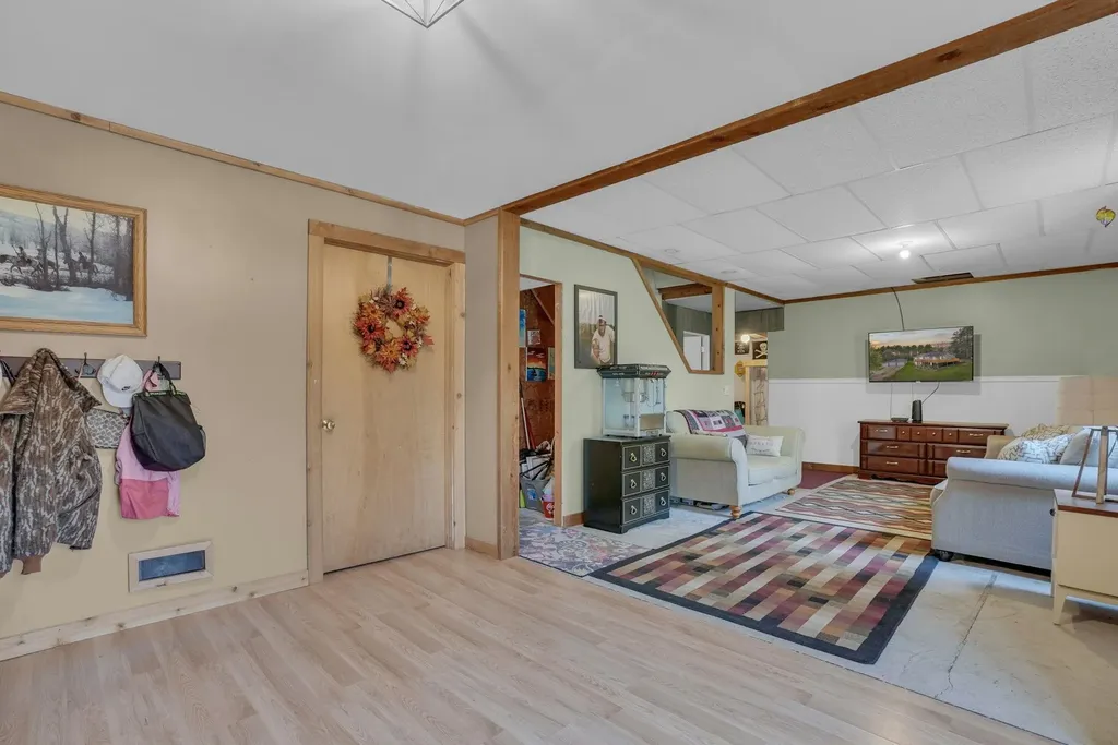 8765 E 10 Road Liberty Township MI 49663