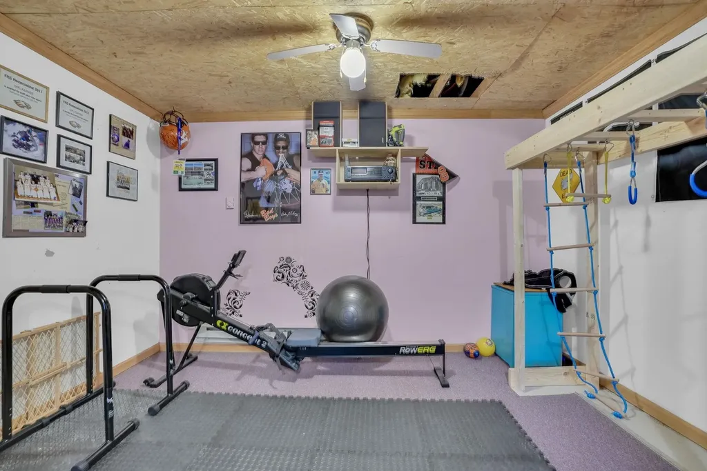 8765 E 10 Road Liberty Township MI 49663