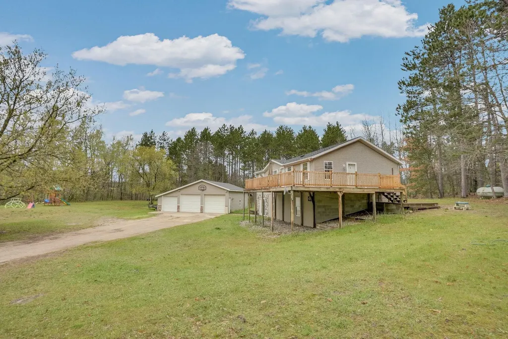 8765 E 10 Road Liberty Township MI 49663