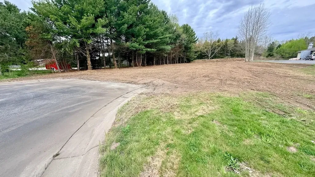 00 S Us-31 Elk Rapids Township MI 49690