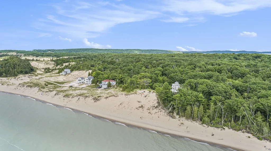 0 Sylvan Road Lake Township MI 49635