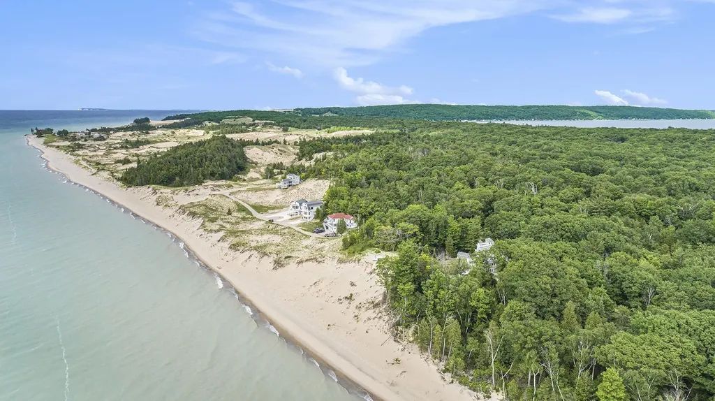 0 Sylvan Road Lake Township MI 49635