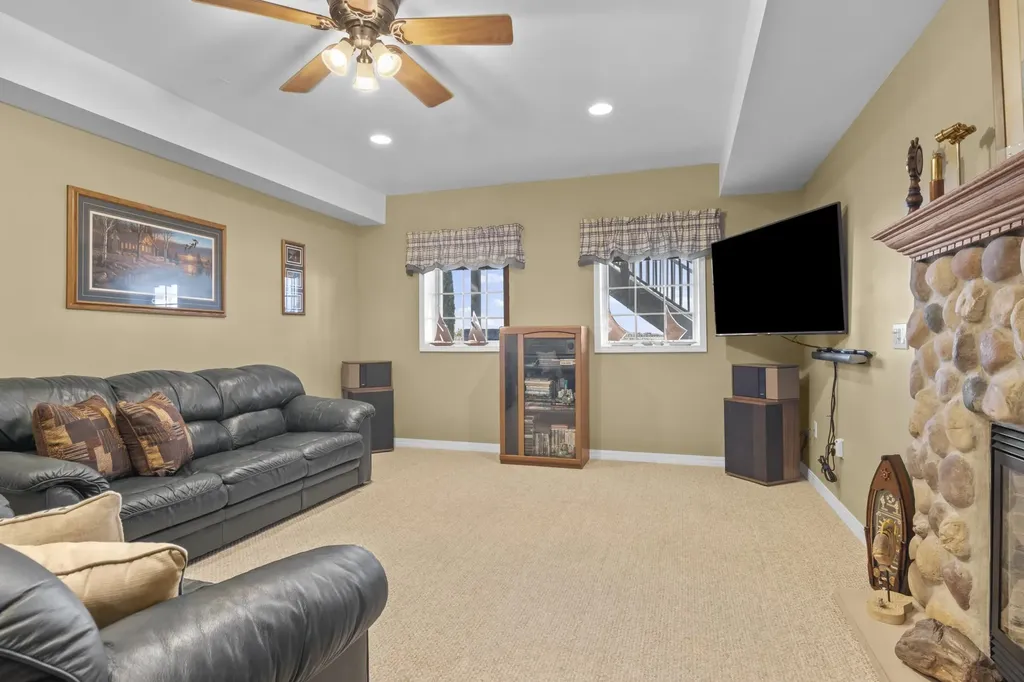 7484 Huckleberry Lane Milton Township MI 49648